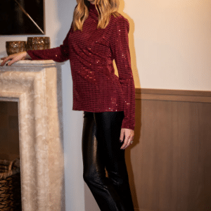 LIBBY LOVES SPARKLE TOP IN WINE