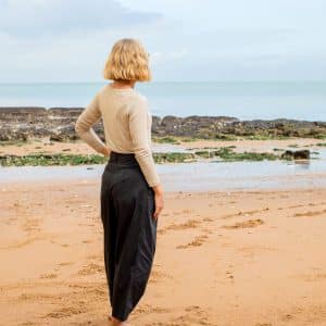 Chalk Kendal Trouser in Black