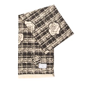 Elie Beaumont Winter Scarf