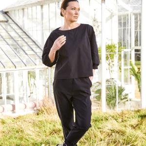 Suzy D Yugo Stretch Bengaline Jogger Shape Pants