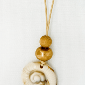 Envy Shell Pendant Necklace