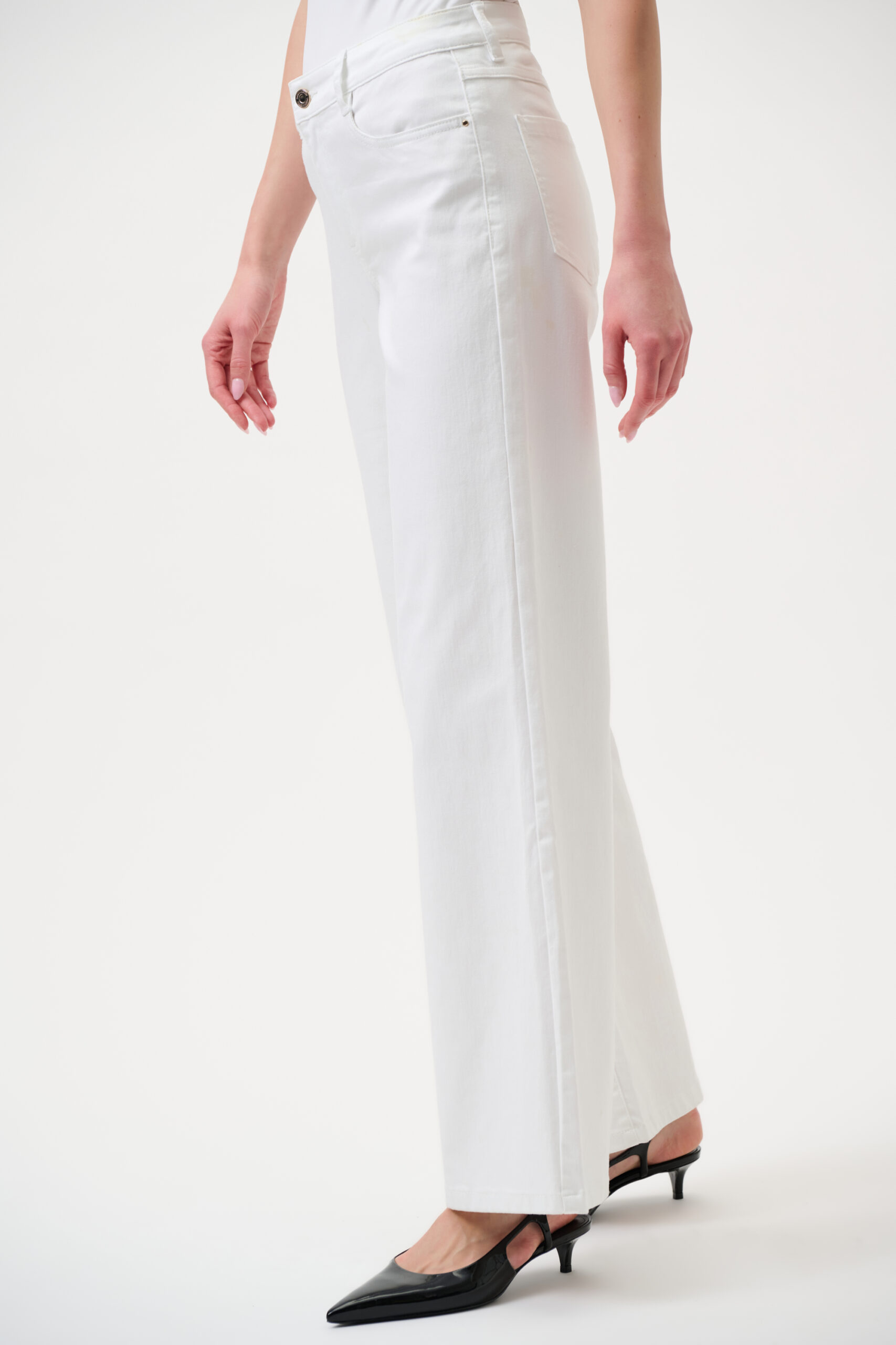 Joseph Ribkoff Goldie | Classic Wide-Leg Stretch Jeans