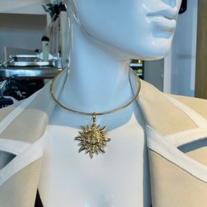 Love Rocks Gold Sun Pendant Collar Necklace
