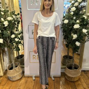 Robell Efi Relaxed Fit Black/White Trousers